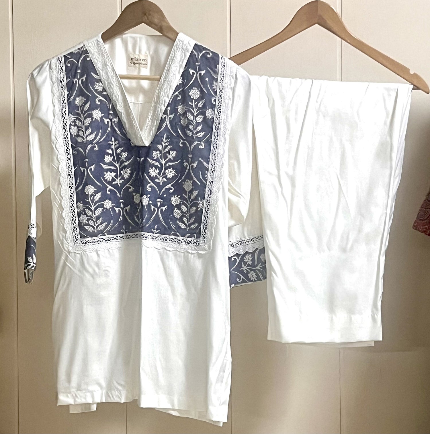 Kurti Sets